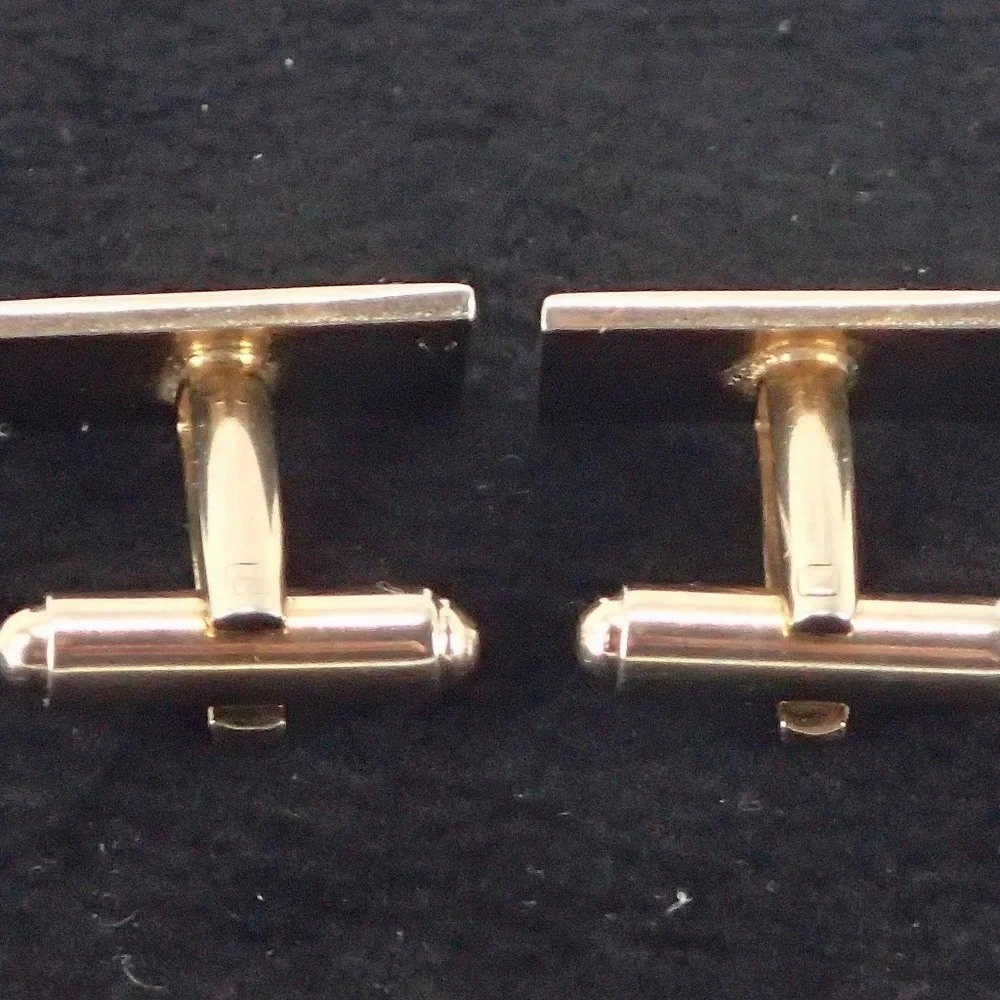 Vintage Silvertone Cufflinks with Floral Design Mint Condition!